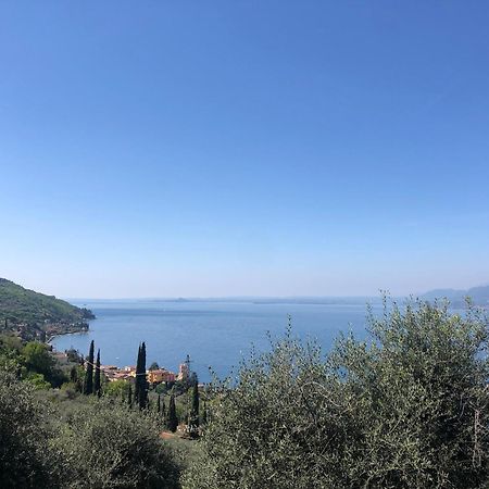 Appartamento Casa Antony Torri Del Benaco Esterno foto
