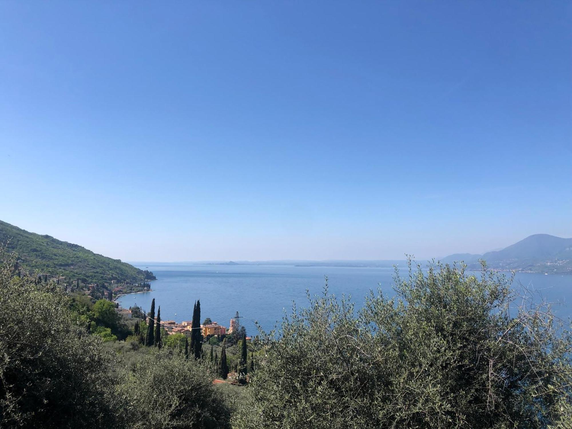Appartamento Casa Antony Torri Del Benaco Esterno foto